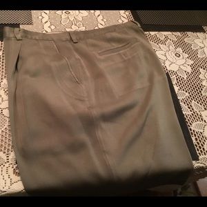 Tommy Bahama relaxed fit pleated shorts